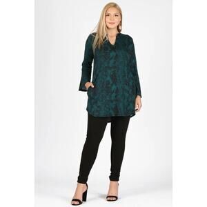 Bella Berry Green Snake Bell Sleeve Tunic With Pockets Plus 3X
